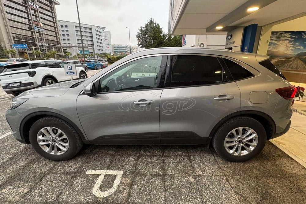 https://autogreeknews.gr/wp-content/uploads/2026/01/Ford-Kuga-2025-5.jpg