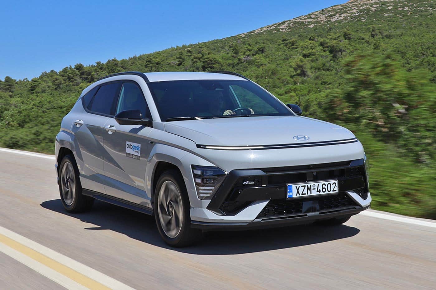 Νέο Hyundai Kona ισχυρότερο και έως 7.000 ευρώ κάτω