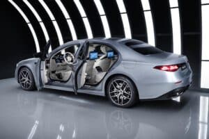 Mercedes-Benz S-Class 2026 (8)