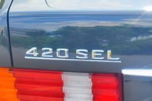 Mercedes-S-Class-W126-420SEL-5