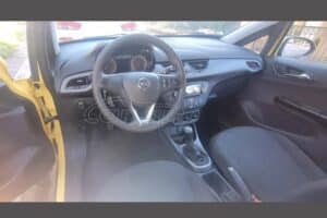 Opel Corsa 1.3D 2015 (7)