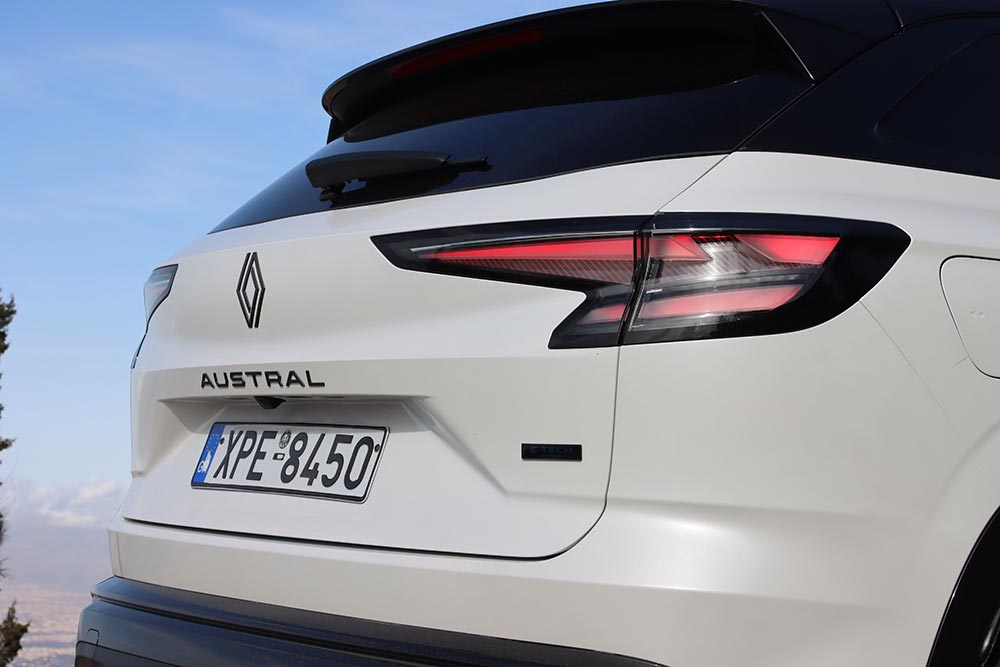 https://autogreeknews.gr/wp-content/uploads/2026/01/Renault-Austral-E-Tech-200-35.jpg