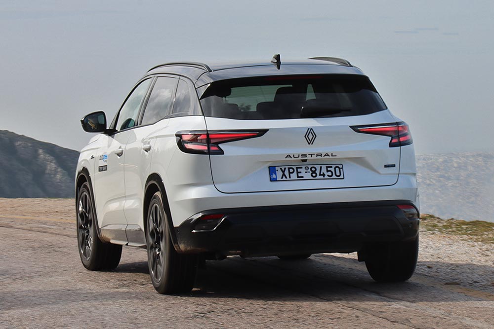 https://autogreeknews.gr/wp-content/uploads/2026/01/Renault-Austral-E-Tech-200-44.jpg