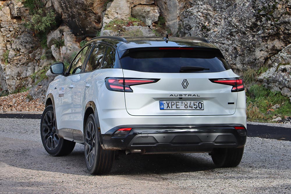 https://autogreeknews.gr/wp-content/uploads/2026/01/Renault-Austral-E-Tech-200-5.jpg