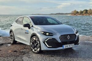 Αλλάζει την Ιστορία η νέα «Μούσα» Clio της Renault