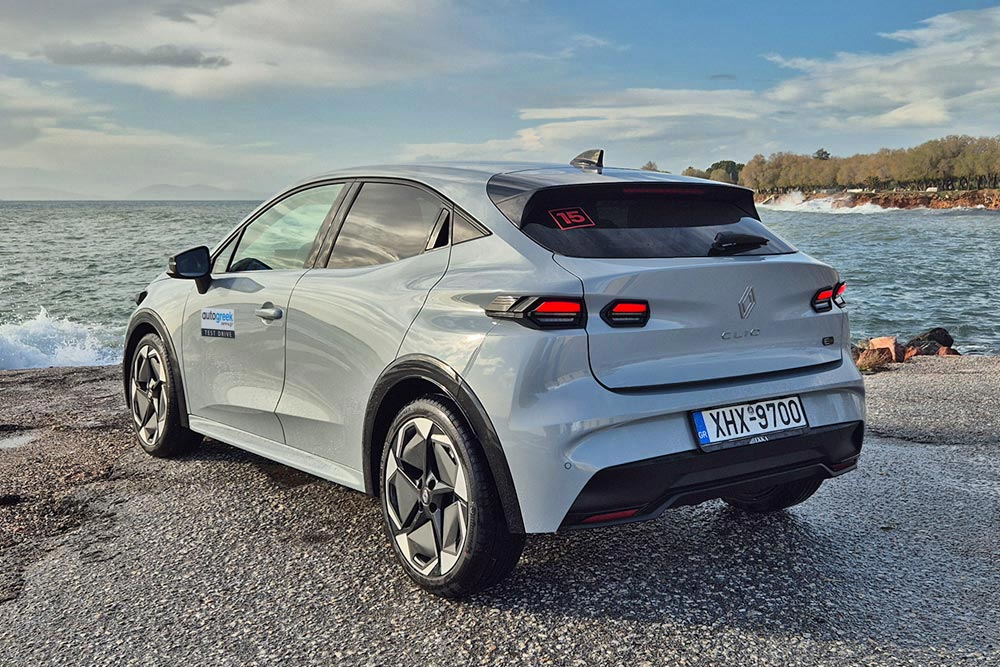 https://autogreeknews.gr/wp-content/uploads/2026/01/Renault-Clio-2026-rear-1.jpg