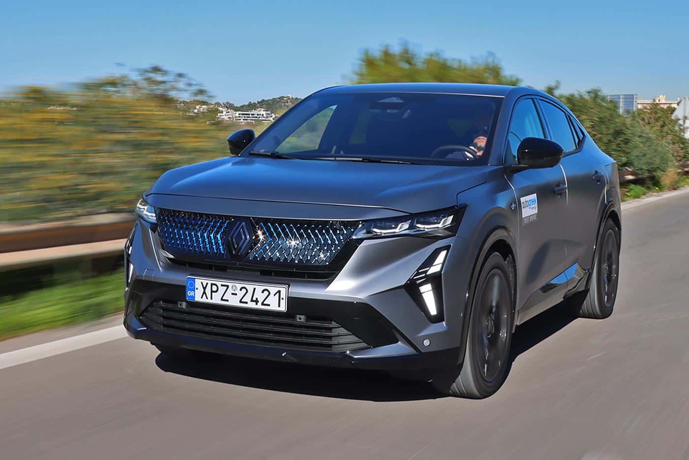 Δοκιμή Renault Rafale E-Tech 4x4 300 hp