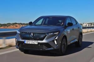 Renault Rafale E-Tech 4×4 300 (32)