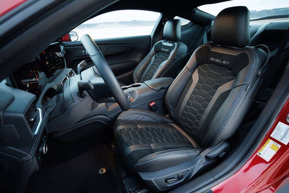 https://autogreeknews.gr/wp-content/uploads/2026/01/ShelbySupersnake-25-details-interior.jpg