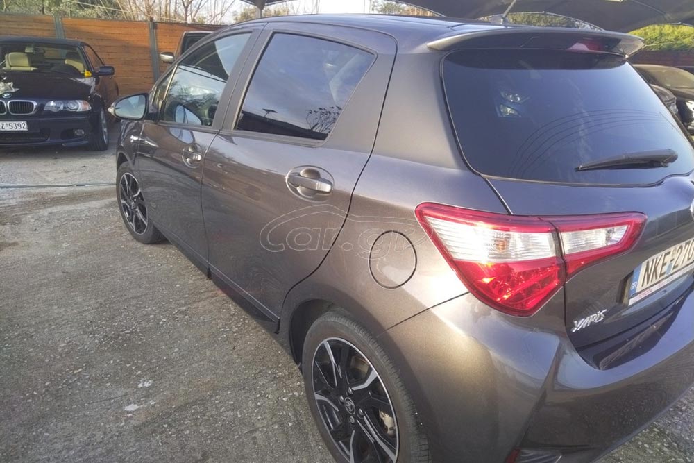 https://autogreeknews.gr/wp-content/uploads/2026/01/Toyota-Yaris-Hybrid-2019-used-4.jpg