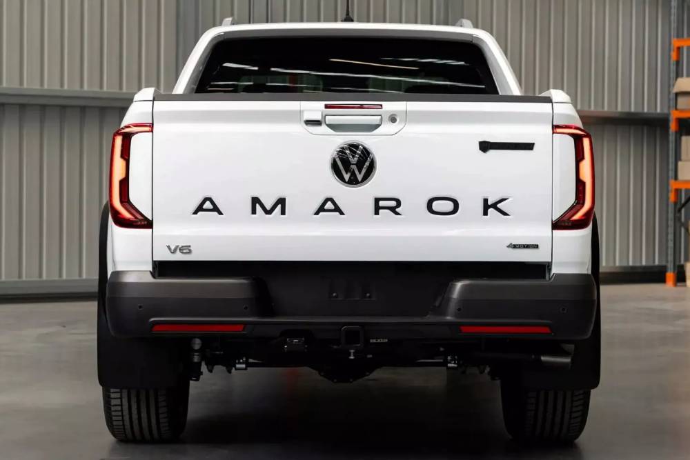 https://autogreeknews.gr/wp-content/uploads/2026/01/VW-Amarok-W600-Walkinshaw-3-2048x1152-1.jpg