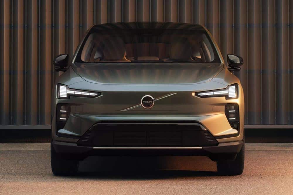 https://autogreeknews.gr/wp-content/uploads/2026/01/Volvo-EX60-1.jpg