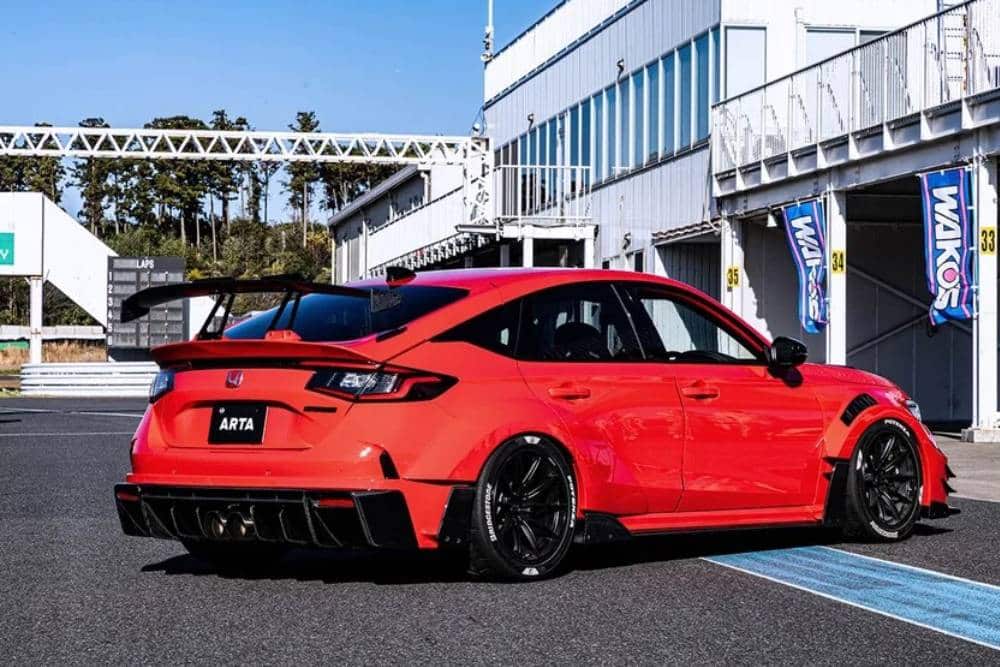 https://autogreeknews.gr/wp-content/uploads/2026/01/arta-gt-civic-type-r-04.jpg