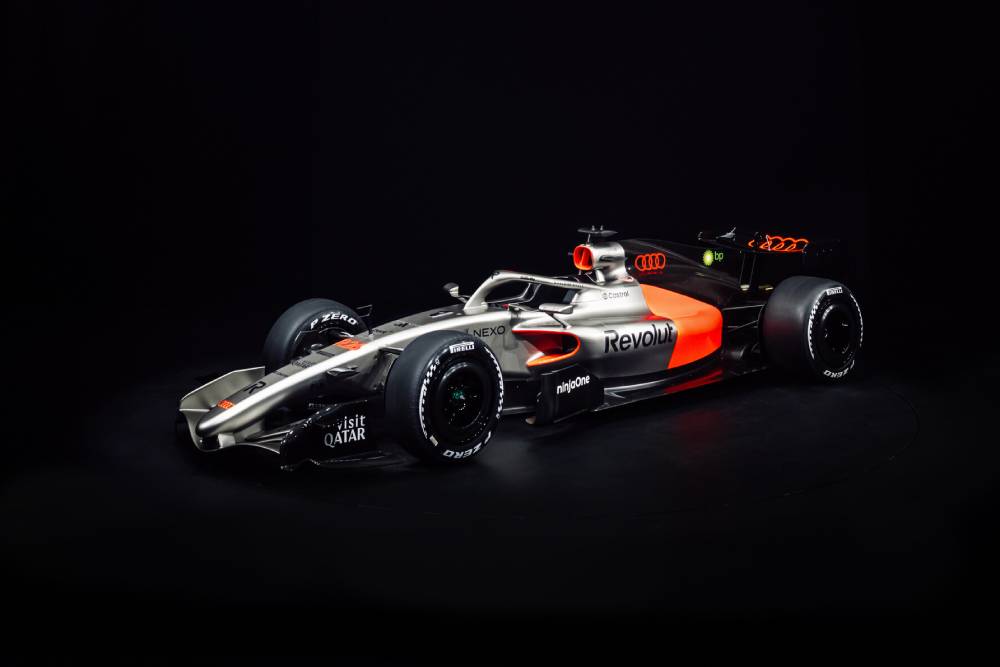 https://autogreeknews.gr/wp-content/uploads/2026/01/audi-revolut-f1-team-2-1.jpg