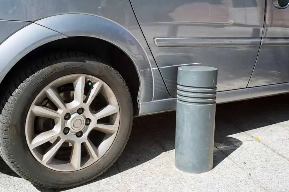 Μπορούμε να βγάλουμε τις γρατζουνιές με οδοντόκρεμα;