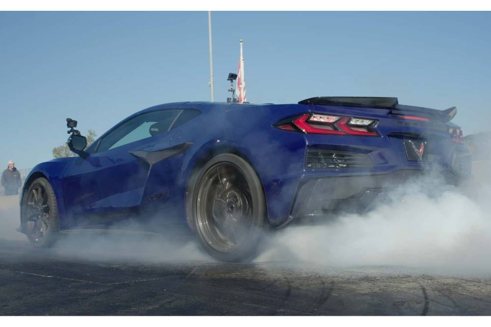 Τροχιοδεικτικό στο 0-100 η Corvette ZR1X (+video)