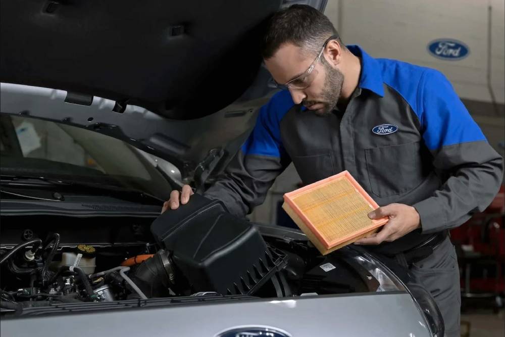 Σημαντικές μειώσεις στα ανταλλακτικά παλιότερων Ford