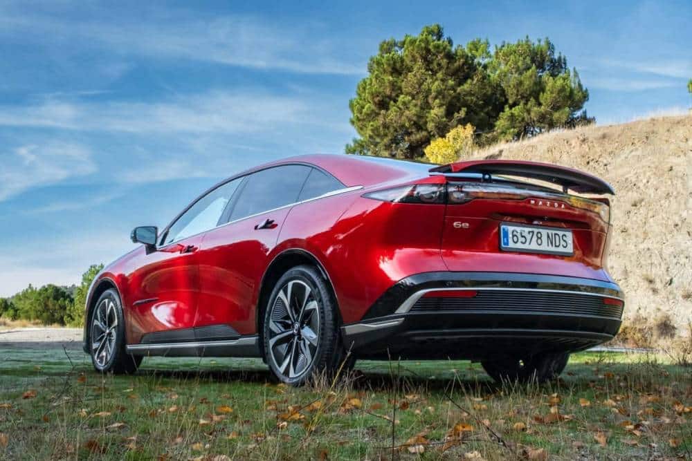 https://autogreeknews.gr/wp-content/uploads/2026/01/mazda-6e-sales-8.jpg