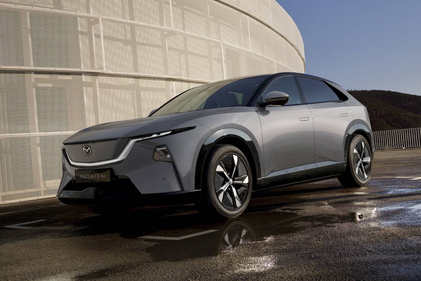 Νέο ηλεκτρικό Mazda CX-6e για την Ευρώπη
