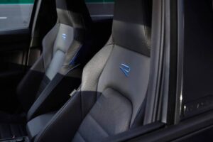 vw golf r black edition (9)