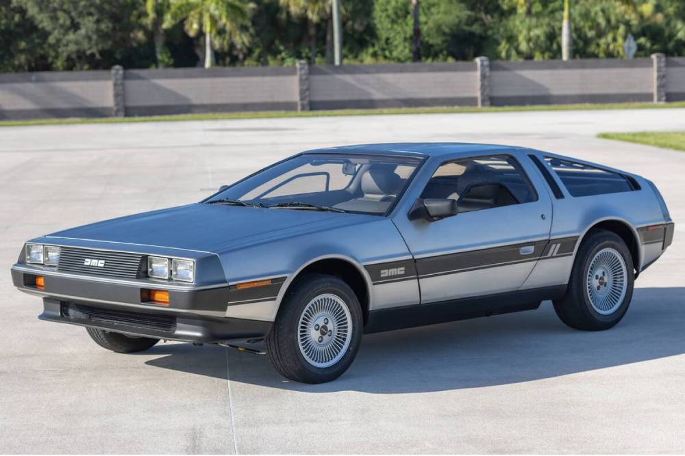 https://autogreeknews.gr/wp-content/uploads/2026/02/187-mile-1981-delorean-10.jpg