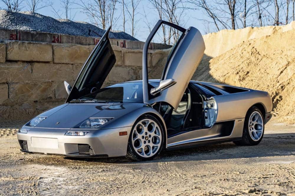 https://autogreeknews.gr/wp-content/uploads/2026/02/2001-lamborghini-diablo-vt-14.jpg