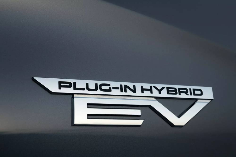 https://autogreeknews.gr/wp-content/uploads/2026/02/2025-Mitsubishi-Outlander-PHEV-29.jpg