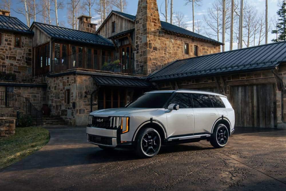 https://autogreeknews.gr/wp-content/uploads/2026/02/2027-Kia-Telluride-Hybrid-226-7-2048x1366-1.jpg