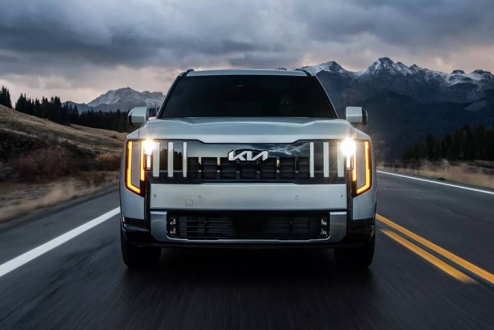 Πόσο κοστίζει το κορυφαίο βενζινοκίνητο SUV της Kia;