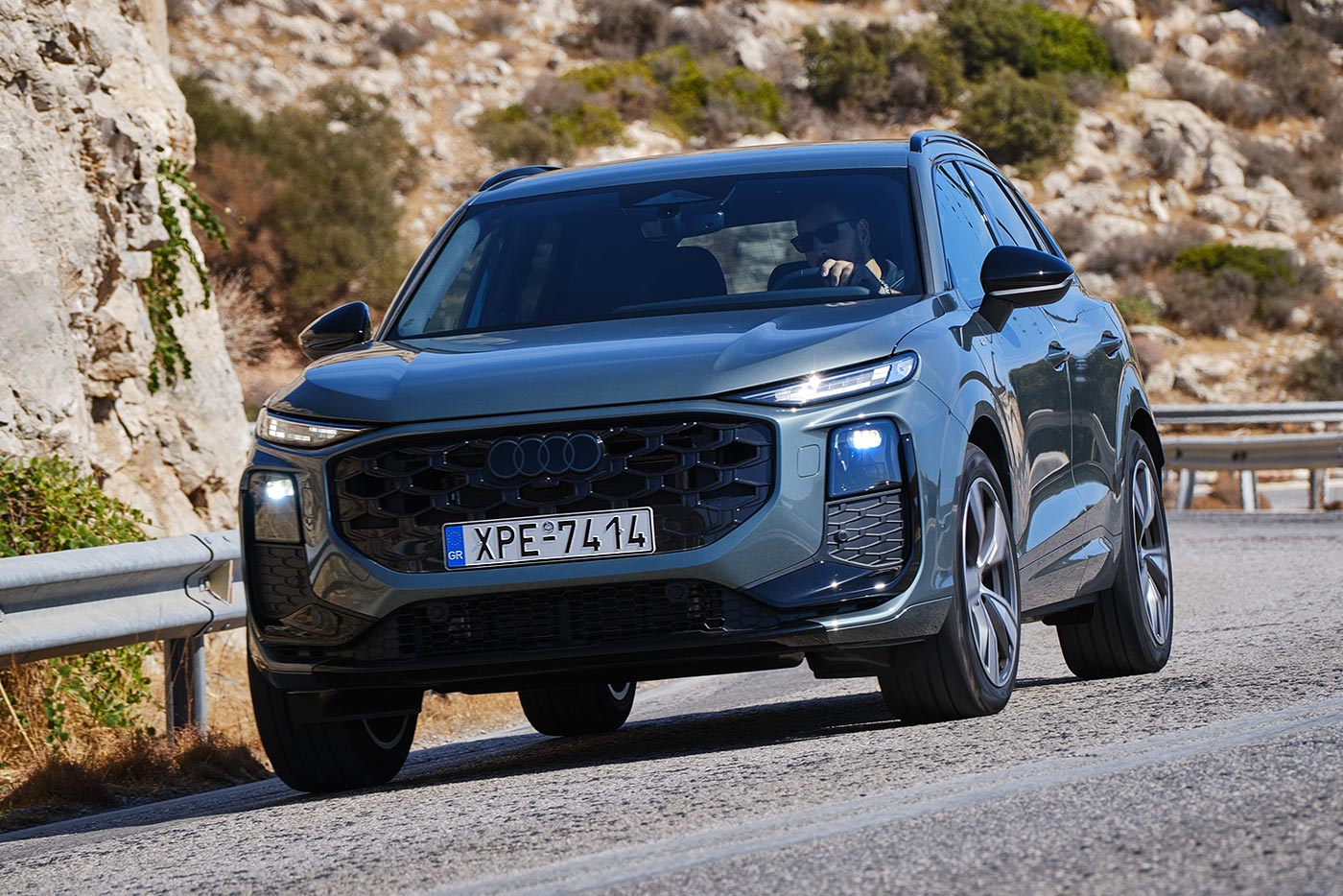 Tο νέο Audi Q3 έχει... πακέτο με όφελος 3.100 ευρώ