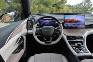BYD Sealion 5 DM-i (11)