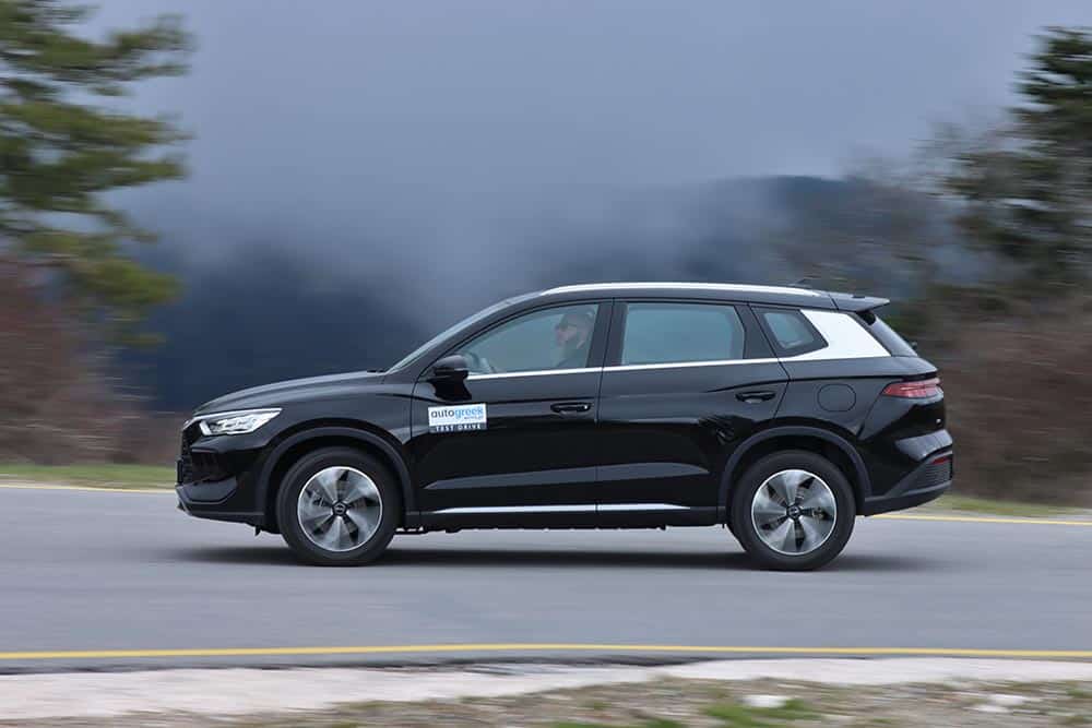 https://autogreeknews.gr/wp-content/uploads/2026/02/BYD-Sealion-5-DM-i-26.jpg