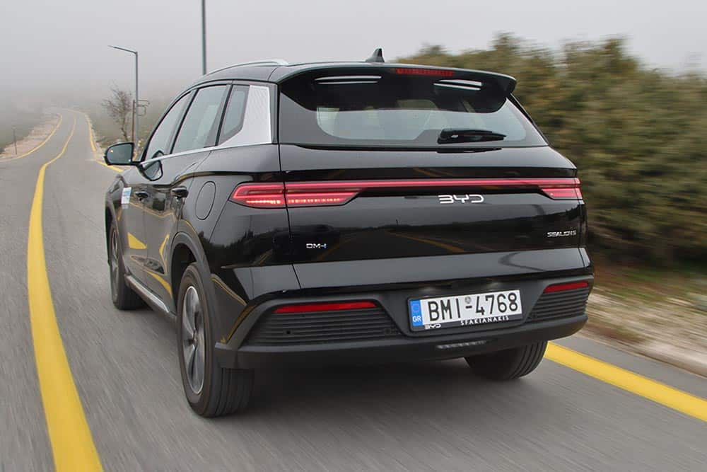 https://autogreeknews.gr/wp-content/uploads/2026/02/BYD-Sealion-5-DM-i-31.jpg