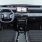 Citroen-e-C3-Aircross-interior