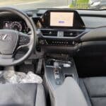 Lexus UX 300h AWD 2024 (2)