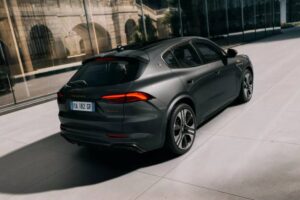 MaseratiGrecaleFolgoreMY262-2048×1152