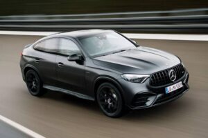 Νέα Mercedes-AMG GLC 53 λέει «όχι» στον 4κύλινδρο κινητήρα