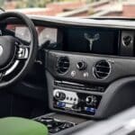 P90534973_highRes_rolls-royce-spectre--2048x1365