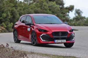 Renault Clio E-Tech 160 (8)