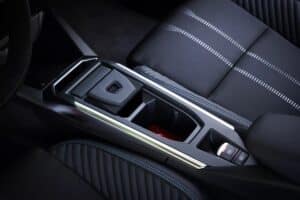 Renault Clio E-Tech 160 interior (18)