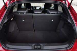 Renault Clio E-Tech 160 interior (19)