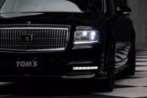 Toms-Racing-Toyota-Century-Japan-5-2048×1280