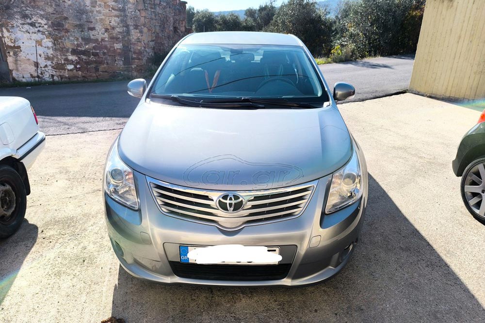 https://autogreeknews.gr/wp-content/uploads/2026/02/Toyota-Avensis-2010-1.jpg