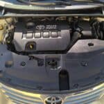 Toyota-Avensis-2010-(4)