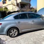 Toyota-Avensis-2010-(8)