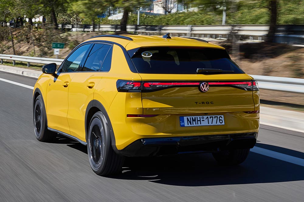 https://autogreeknews.gr/wp-content/uploads/2026/02/VW-T-Roc-Greece-3.jpg