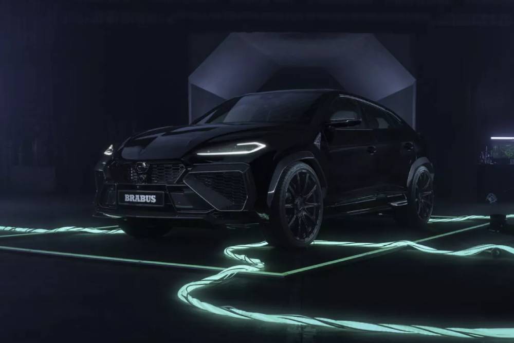 Η Brabus απογειώνει τη Lamborghini Urus στα 900 άλογα