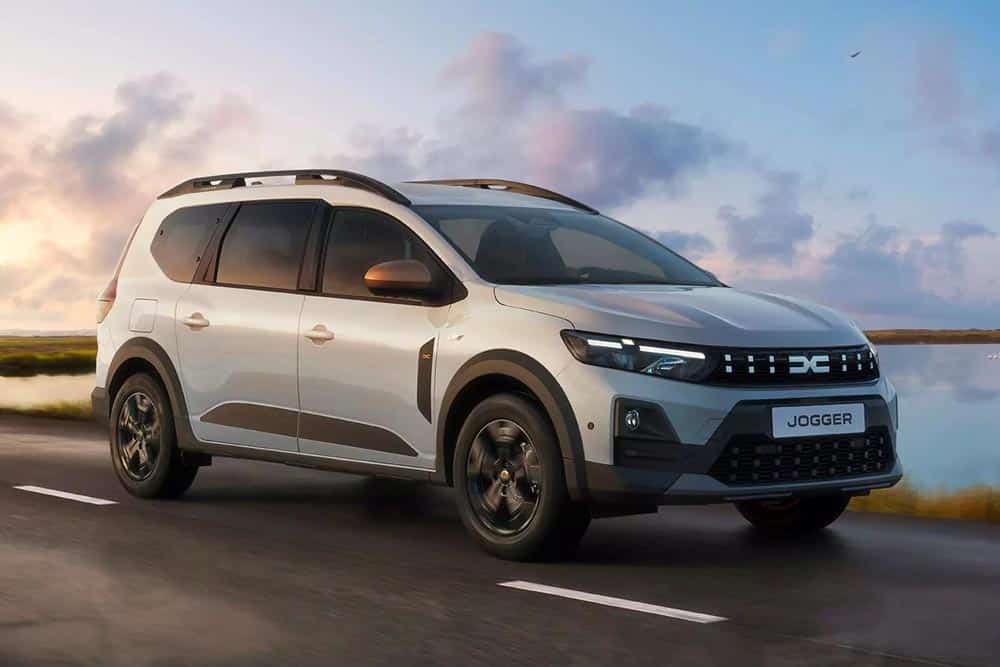https://autogreeknews.gr/wp-content/uploads/2026/02/dacia-jogger-2026-1.jpg