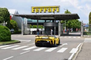 Ρεσιτάλ Ferrari με τα μπόνους των εργαζομένων