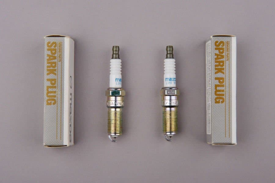 https://autogreeknews.gr/wp-content/uploads/2026/02/spark-plugs-7.jpg